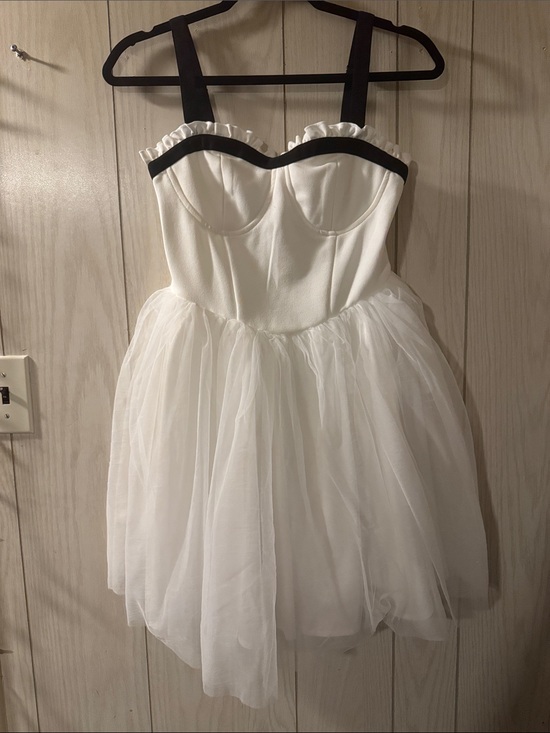 SHEIN Dresses & Skirts - SHEIN White Dress with Sweet Heart Neck Line